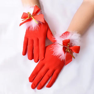 NWT! Christmas Holiday / Santa Claus Festive Red Gloves w/ White Faux Fur